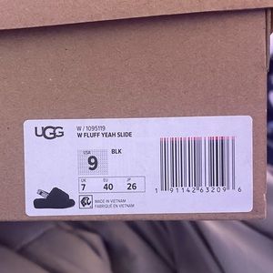 UGG Fluff Yeah Slides